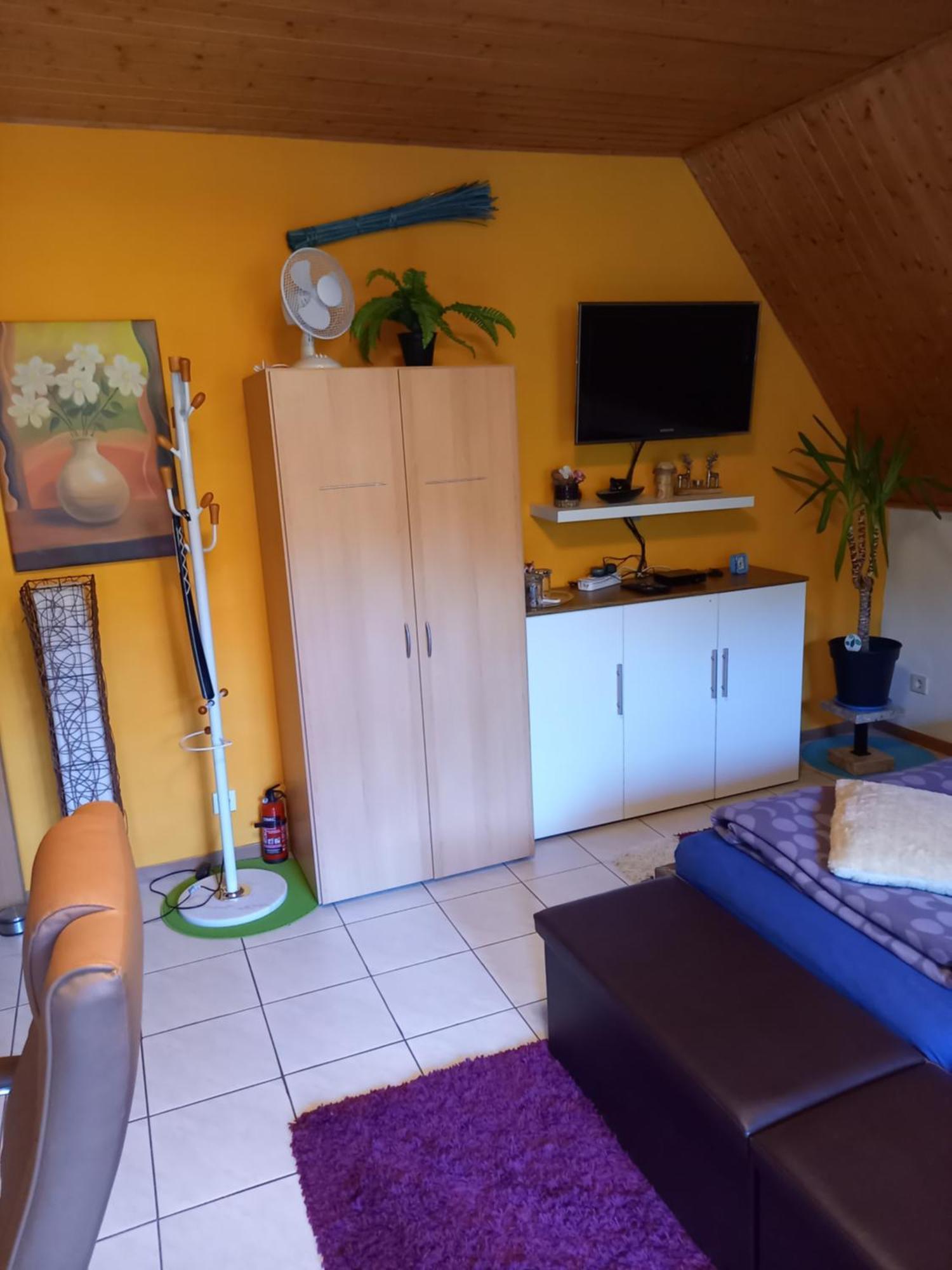 Ferienwohnung Aroba neu, auch für Monteure Fehrenbach Exterior foto
